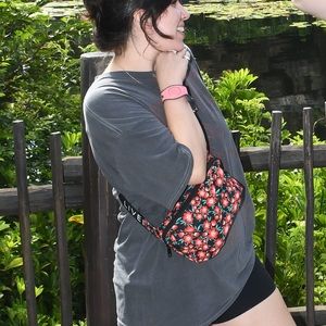 Lively poppy belt bag ❤️